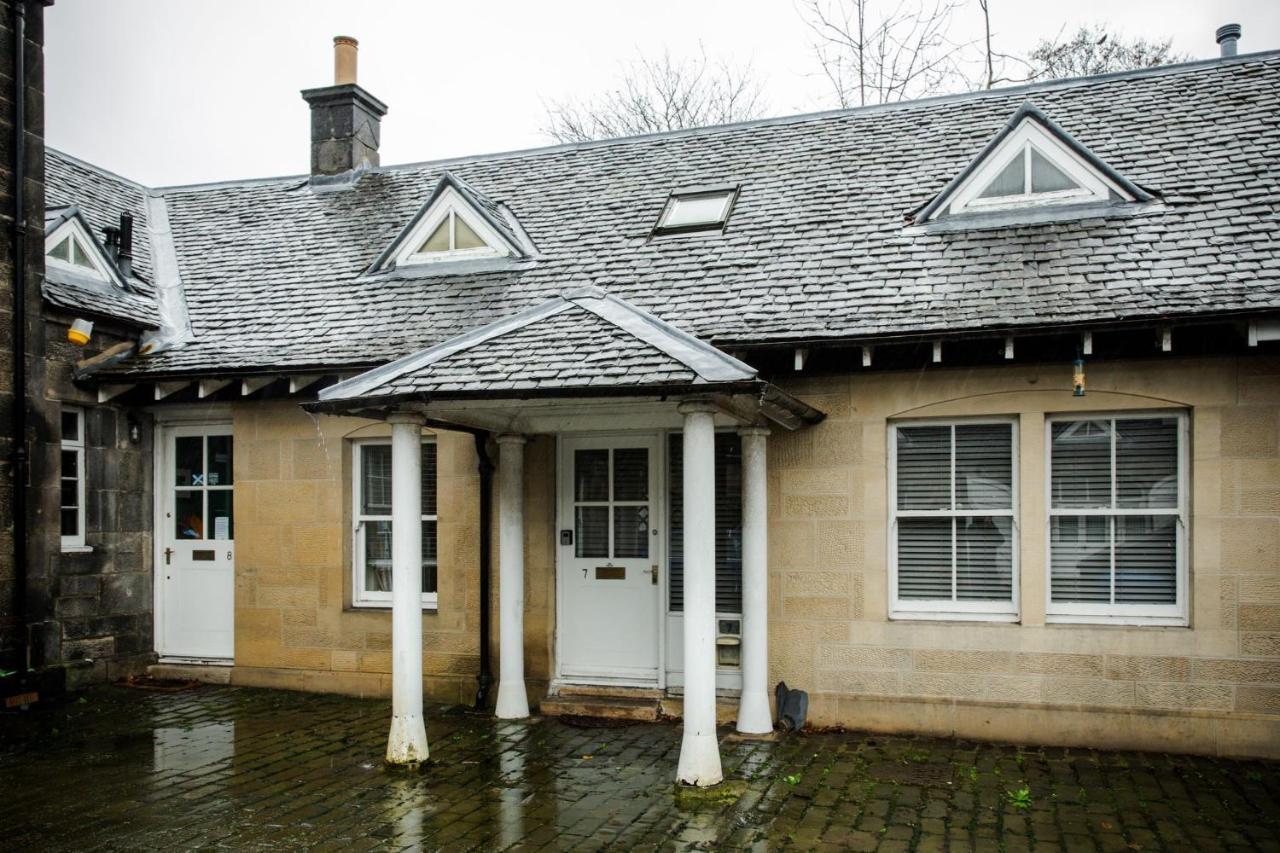 Tower Square House Villa Alloa Exterior photo